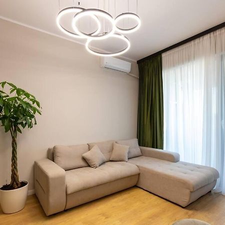 Elegant 2 Bedroom Retreat Bükreş Dış mekan fotoğraf