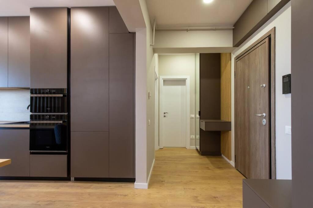 Elegant 2 Bedroom Retreat Bükreş Dış mekan fotoğraf