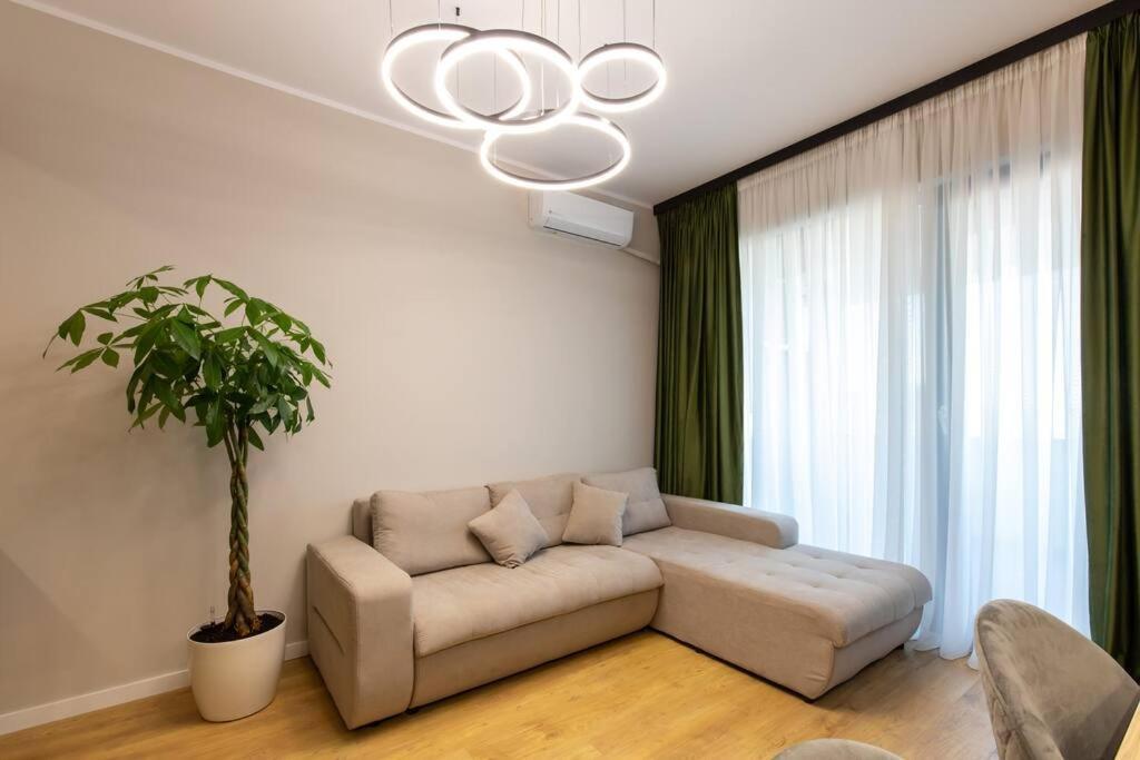 Elegant 2 Bedroom Retreat Bükreş Dış mekan fotoğraf